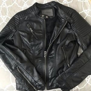 Lined Moro Jacket 🏍❤️ size small